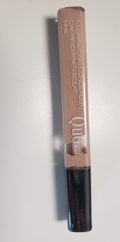 Quo illuminating concealer